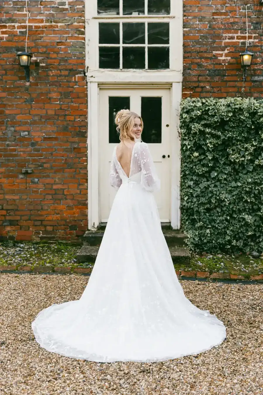 Bridal hair and makeup look created by a Jodie Elleanor School student 11
